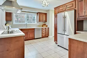 3930 Nakoma Rd, Madison, WI 53711 - Photo 20