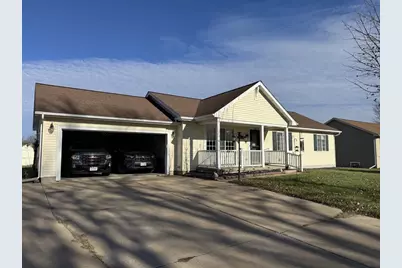 1415 Park View Drive, Tomah, WI 54660 - Photo 2