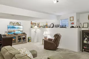 5672 Ambrosia Terrace, Mcfarland, WI 53558 - Photo 18