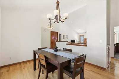 925 S Holt Circle, Madison, WI 53719 - Photo 6