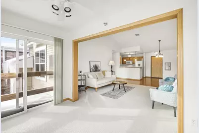 6836 Parkside Circle, Windsor, WI 53532 - Photo 8