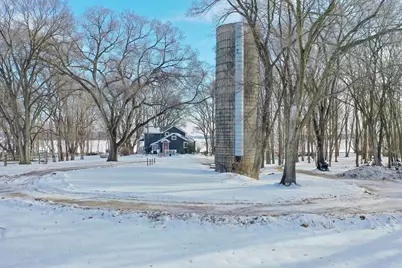 3819 N Roherty Road, Janesville, WI 53536 - Photo 44