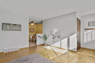 305 Belmont Rd, Madison, WI 53714 - Photo 4