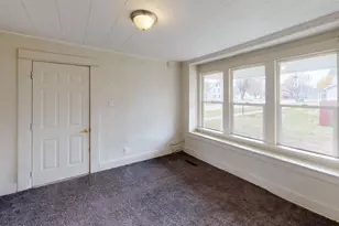 321 E Washington St, Prairie Du Chien, WI 53821 - Photo 22