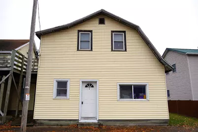 321 E Washington Street, Prairie Du Chien, WI 53821 - Photo 8