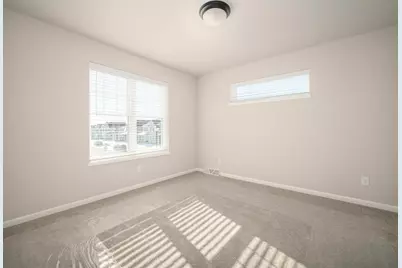 1798 Summerfield Way, Sun Prairie, WI 53590 - Photo 16