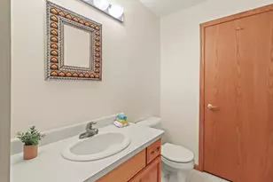 6806 Raymond Rd, Madison, WI 53719 - Photo 20