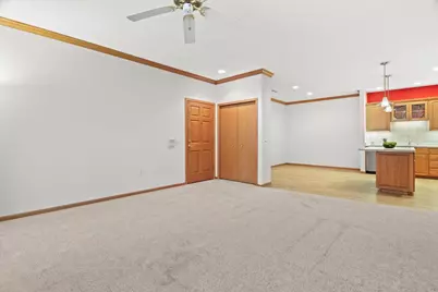 6806 Raymond Road #101, Madison, WI 53719 - Photo 12