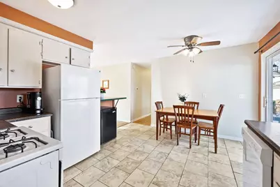 1422 Nevada Road, Madison, WI 53704 - Photo 10