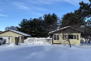 W1026 Laurie Ln, Montello, WI 53949 - Photo 4