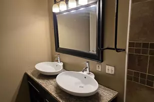 4326 Melody Ln, Madison, WI 53704 - Photo 6