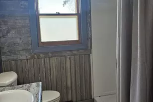 1175 Farnham St, Columbus, WI 53925 - Photo 20