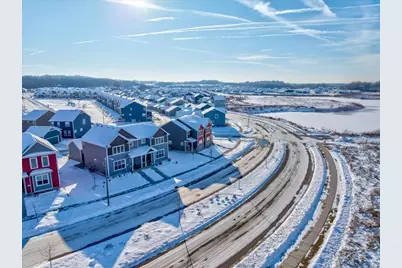 2327 Autumn Lake Parkway, Madison, WI 53718 - Photo 48