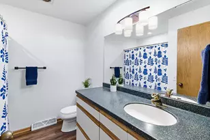 3231 Freeway Ct, Mcfarland, WI 53558 - Photo 34