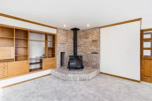 3231 Freeway Ct, Mcfarland, WI 53558 - Photo 8