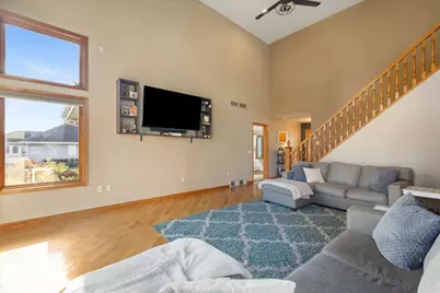 6399 Irving Drive, Sun Prairie, WI 53590 - Photo 10
