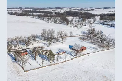 9257 N Veta Grande Road, Scales Mound, IL 61075 - Photo 8