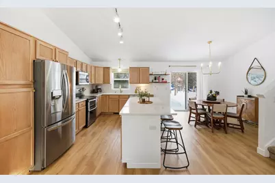 906 Stonecress Court, Sun Prairie, WI 53590 - Photo 14