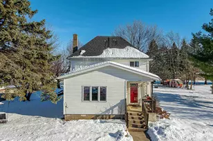 1102 30th Ave, Monroe, WI 53566 - Photo 2