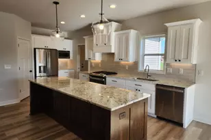 4082 Hanover Dr, DeForest, WI 53532 - Photo 4