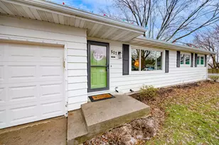 507 Scheele Ct, Verona, WI 53593 - Photo 2