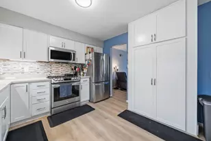 507 Scheele Ct, Verona, WI 53593 - Photo 12