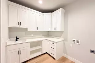 L129 Moll Dr, Waunakee, WI 53597 - Photo 10