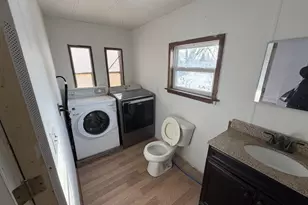 6361 S 27th Street, Franklin, WI 53132 - Photo 8