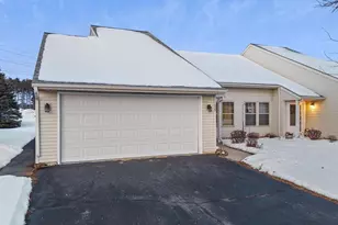 535 E Slifer St, Portage, WI 53901 - Photo 20