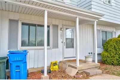 5302 Williamsburg Way, Fitchburg, WI 53719 - Photo 8