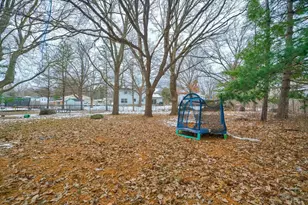 5302 Williamsburg Way, Fitchburg, WI 53719 - Photo 10