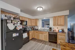 5302 Williamsburg Way, Fitchburg, WI 53719 - Photo 20