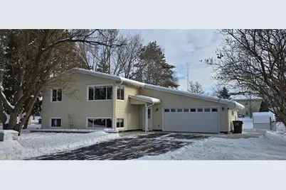 859 Dorothy Drive, Portage, WI 53901 - Photo 2