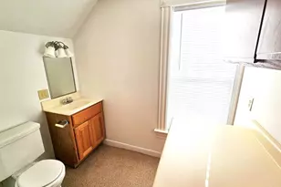 308 Academy St, Elroy, WI 53929 - Photo 16