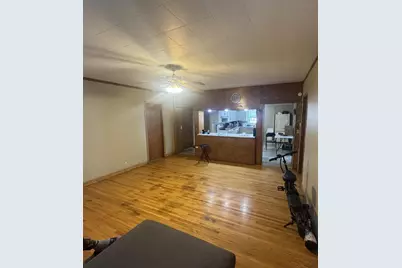 1007 8th Avenue, Monroe, WI 53566 - Photo 2