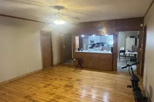 1007 8th Ave, Monroe, WI 53566 - Photo 2