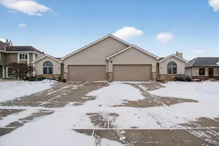 8427 Elderberry Rd, Madison, WI 53717 - Photo 4