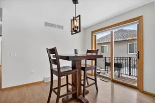 8427 Elderberry Rd, Madison, WI 53717 - Photo 12