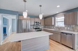 7809 Stratton Way, Madison, WI 53719 - Photo 18