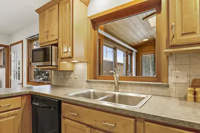 5406 Monona Ridge, Monona, WI 53716 - Photo 12