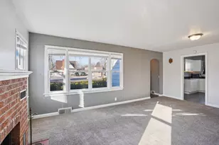 800 Broadway St, Baraboo, WI 53913 - Photo 4