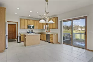 3026 Saddle Brooke Trail, Sun Prairie, WI 53590 - Photo 14