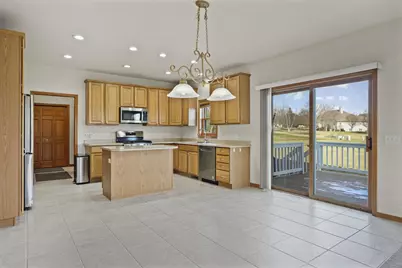 3026 Saddle Brooke Trail, Sun Prairie, WI 53590 - Photo 14