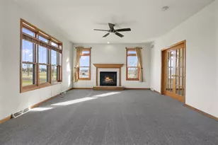 3026 Saddle Brooke Trail, Sun Prairie, WI 53590 - Photo 4