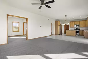 3026 Saddle Brooke Trail, Sun Prairie, WI 53590 - Photo 8