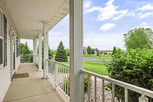 3026 Saddle Brooke Trail, Sun Prairie, WI 53590 - Photo 4