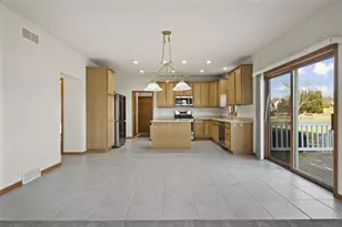 3026 Saddle Brooke Trail, Sun Prairie, WI 53590 - Photo 16