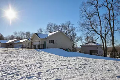 2245 Sunset Drive, Reedsburg, WI 53959 - Photo 4
