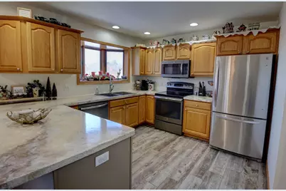 2245 Sunset Drive, Reedsburg, WI 53959 - Photo 8