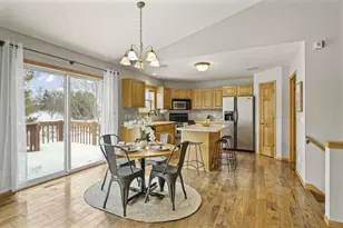 7709 Crawling Stone Rd, Madison, WI 53719 - Photo 12